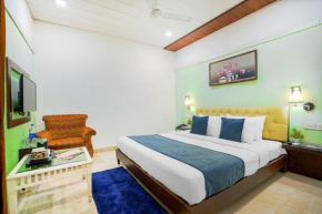 Hotel Seven